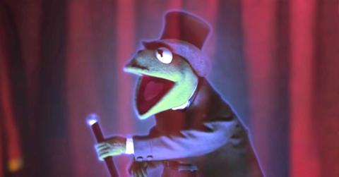 Kermit in "Muppets Haunted Mansion"