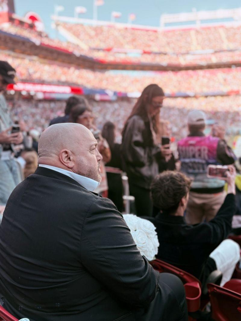 kevin james super bowl solo mio