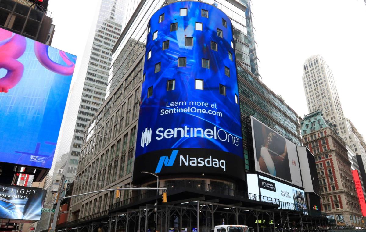 sentinelone stock listing