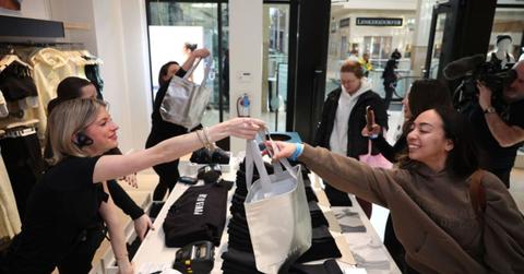 pn//uploads/ee ea f db__