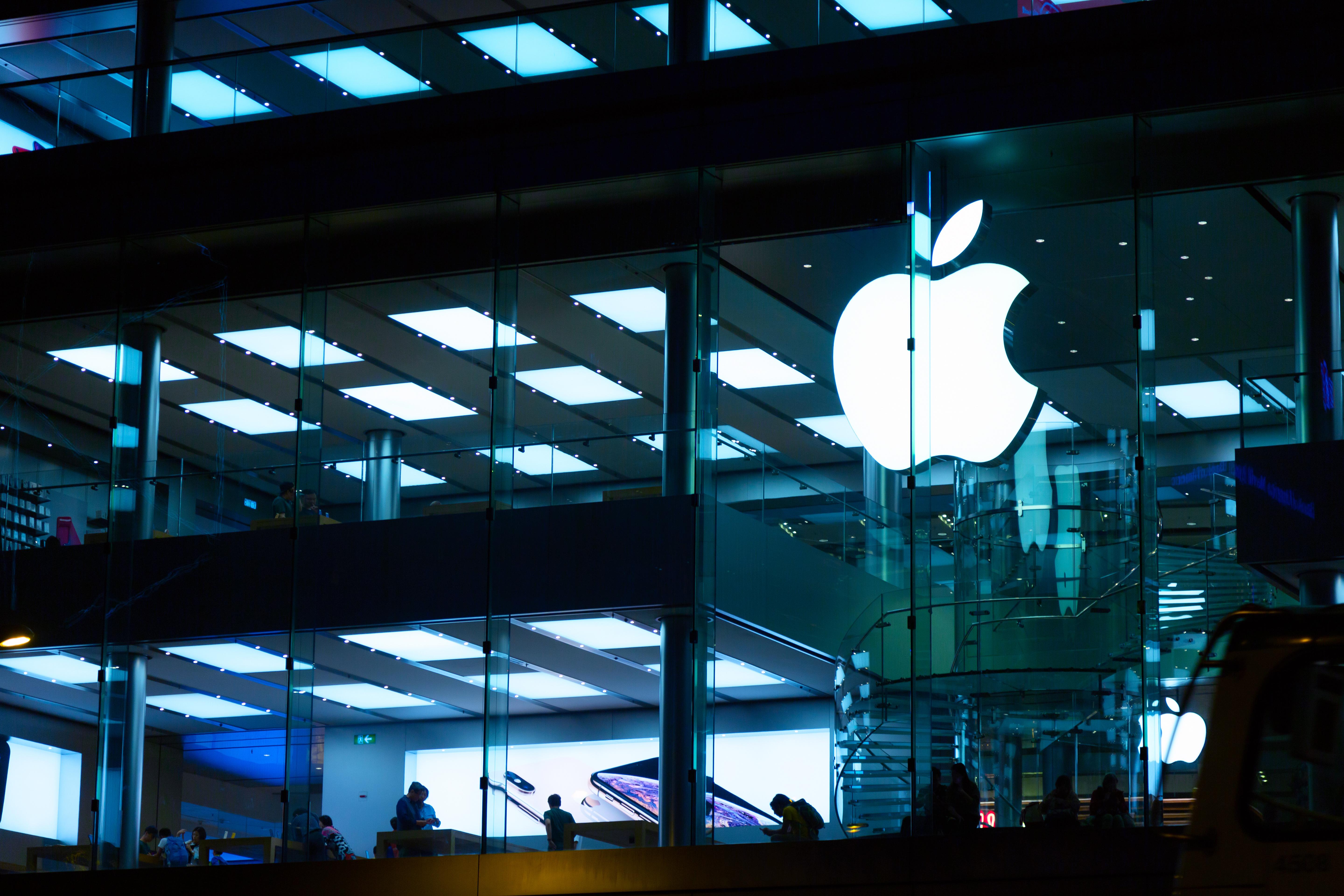 uploads///Apple