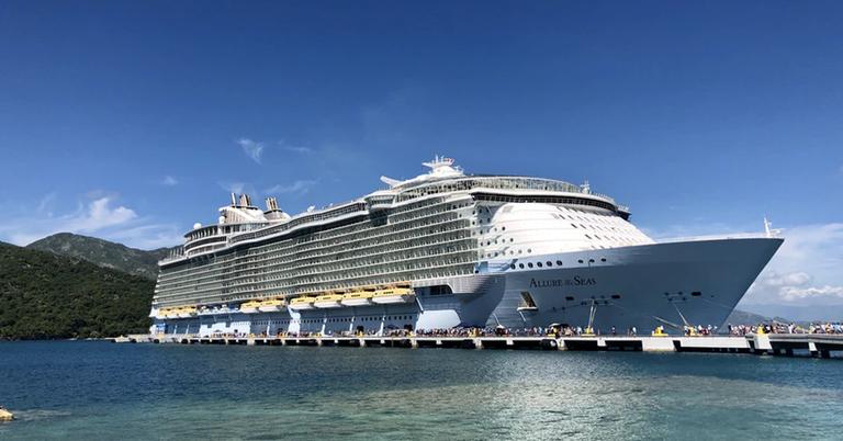 will cruise ships sail in september