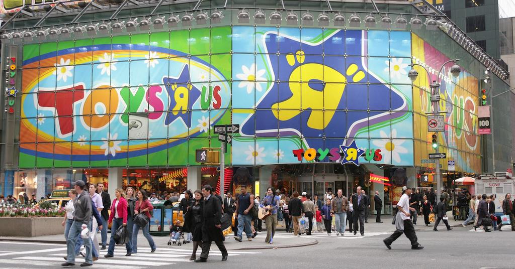 Is Toys "R" Us Coming Back Again? Yes, and Macy's Is Helping