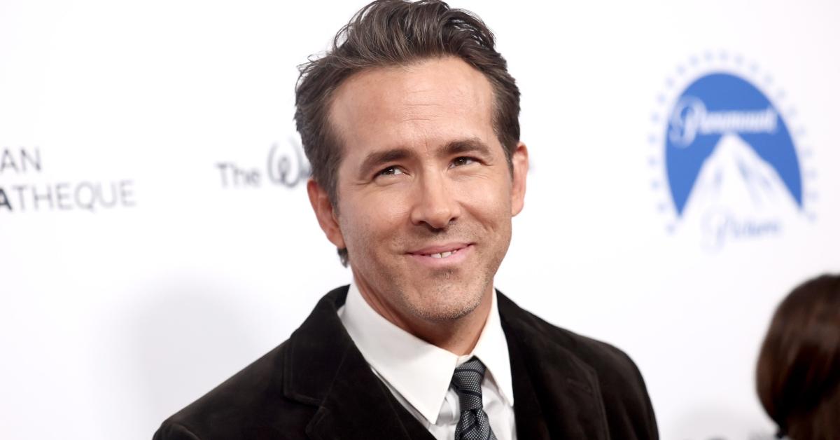 Ryan Reynolds attends the 36th Annual American Cinematheque Award in suit and tie.