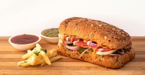 pn//uploads/aa fda ee eb dcad__