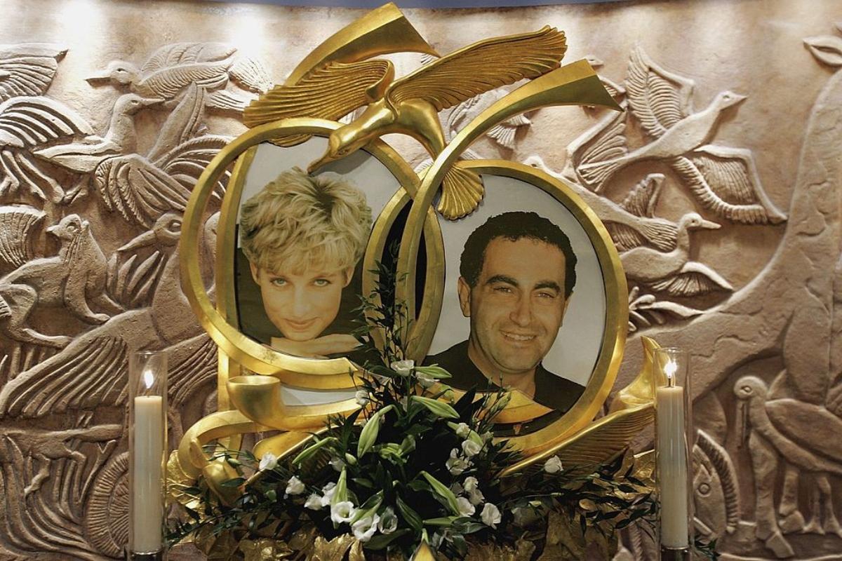 A memorial to Princess Diana and Dodi Fayed after their deaths.