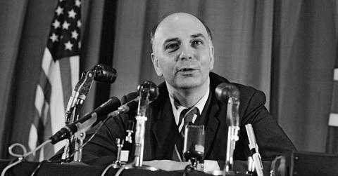 Former Fed Chair Paul Volcker