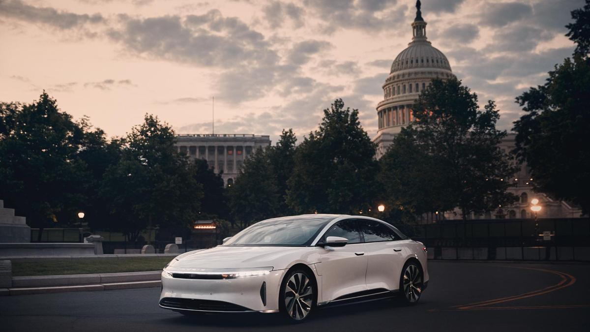 NIO Versus Lucid Motors: Which Is a Better Stock to Buy Now?