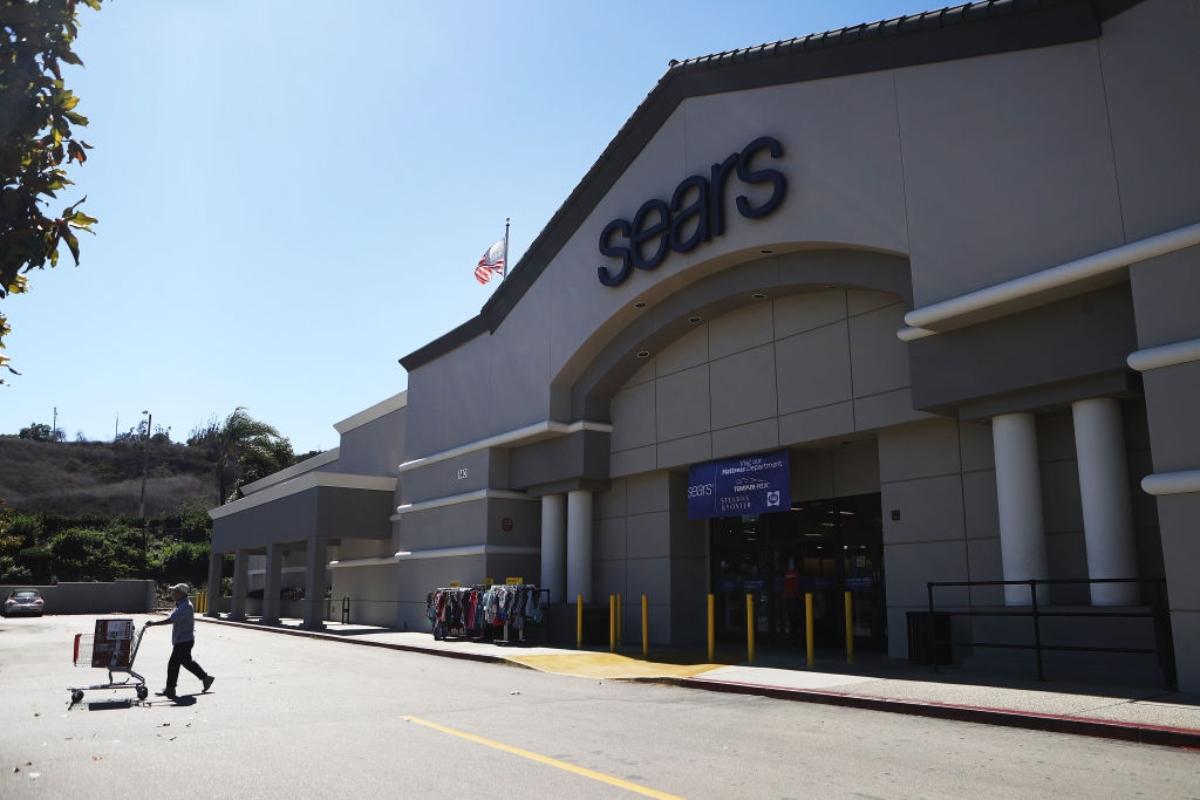 Is Sears Still in Business? Company Is Barely Hanging On