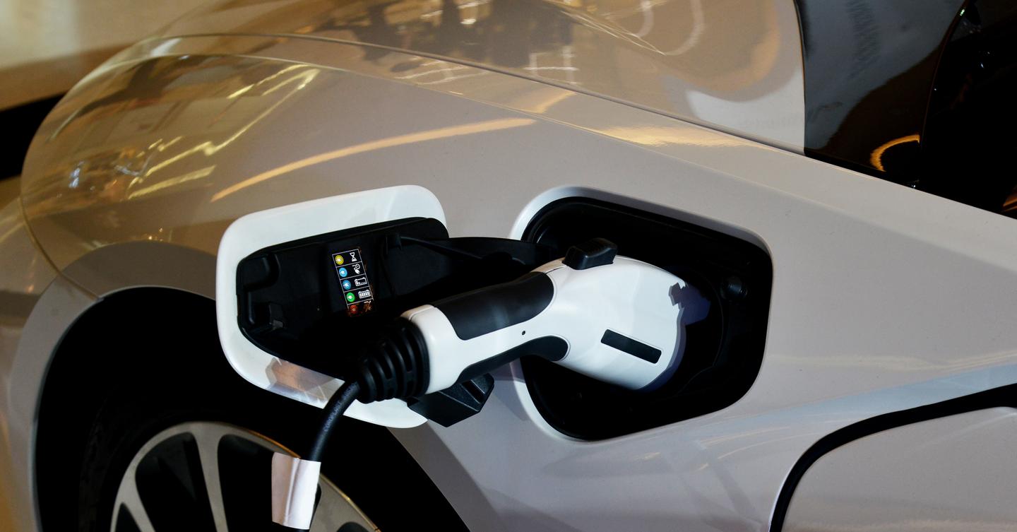 Range Anxiety Tesla Taunts Electric Vehicle Cynics