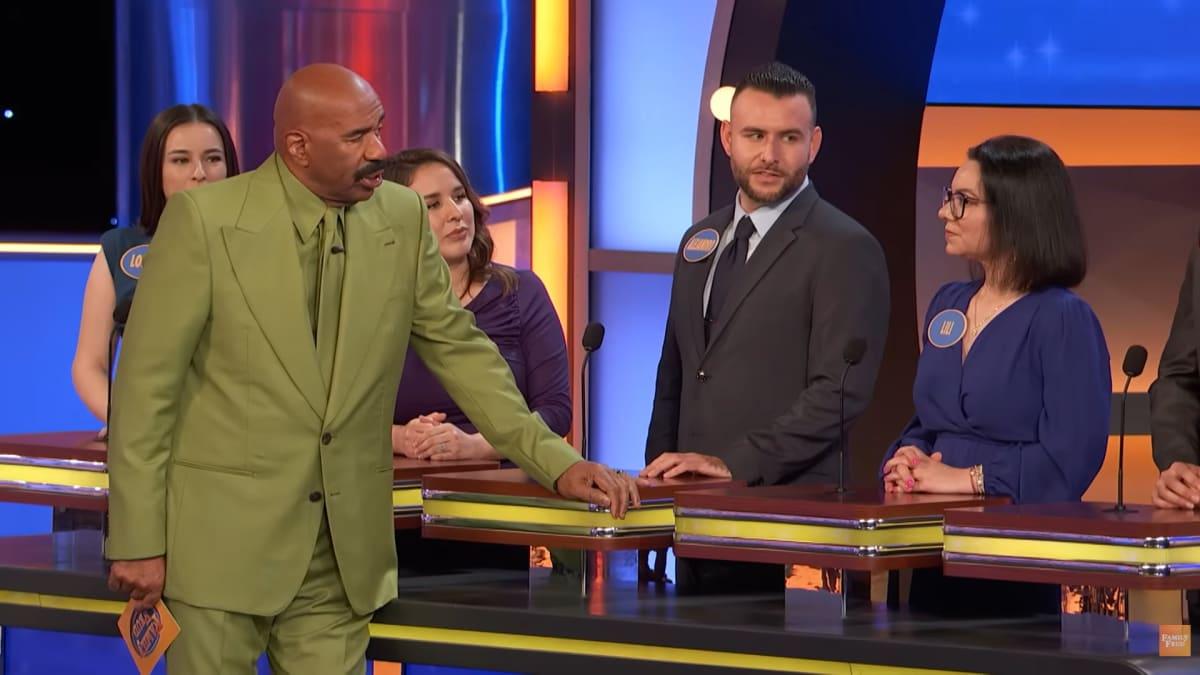 pn/eeff bf b aef eebadc