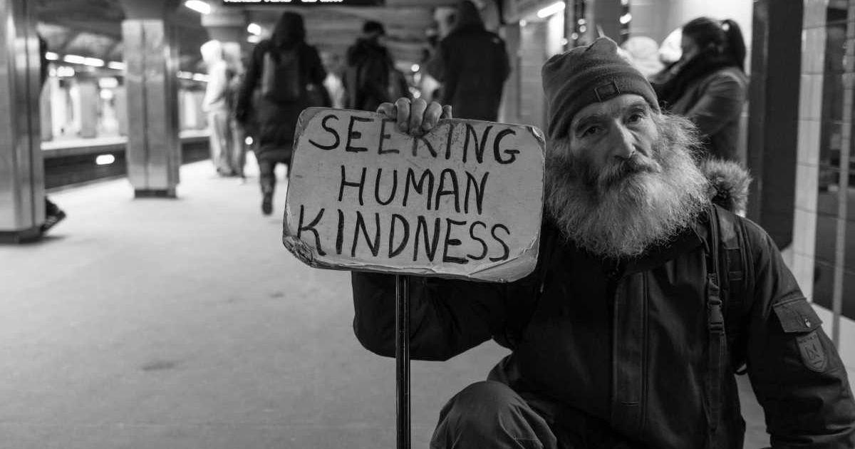 Rich Homeless Millionaire invites homeless couple to live in his $4 million mansion ...