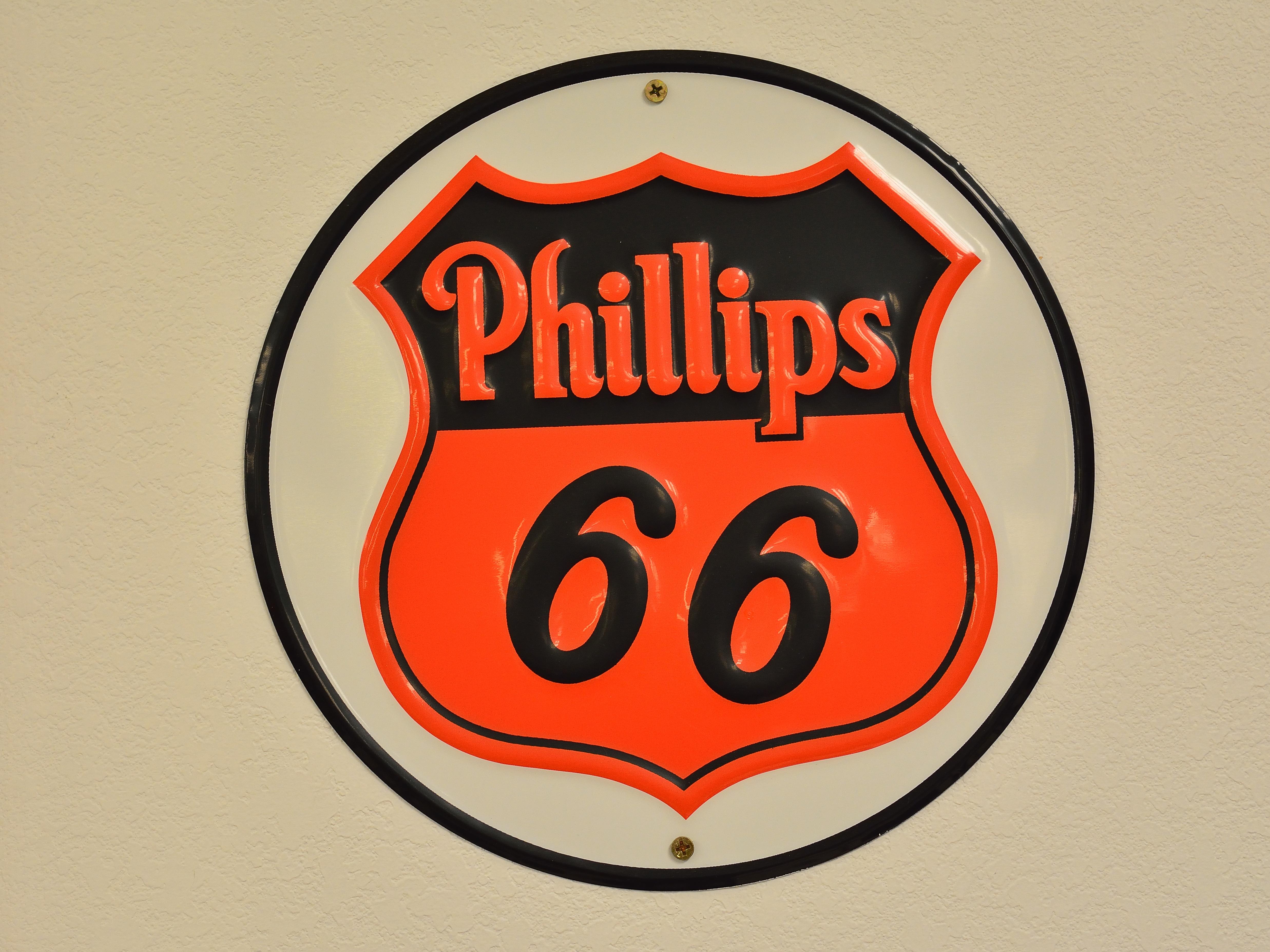 Phillips 66 логотип. Фото Phillips 66. Phillips 66.