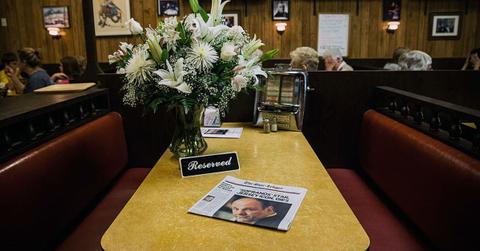 pn//uploads/eef dae ee c bcdab__