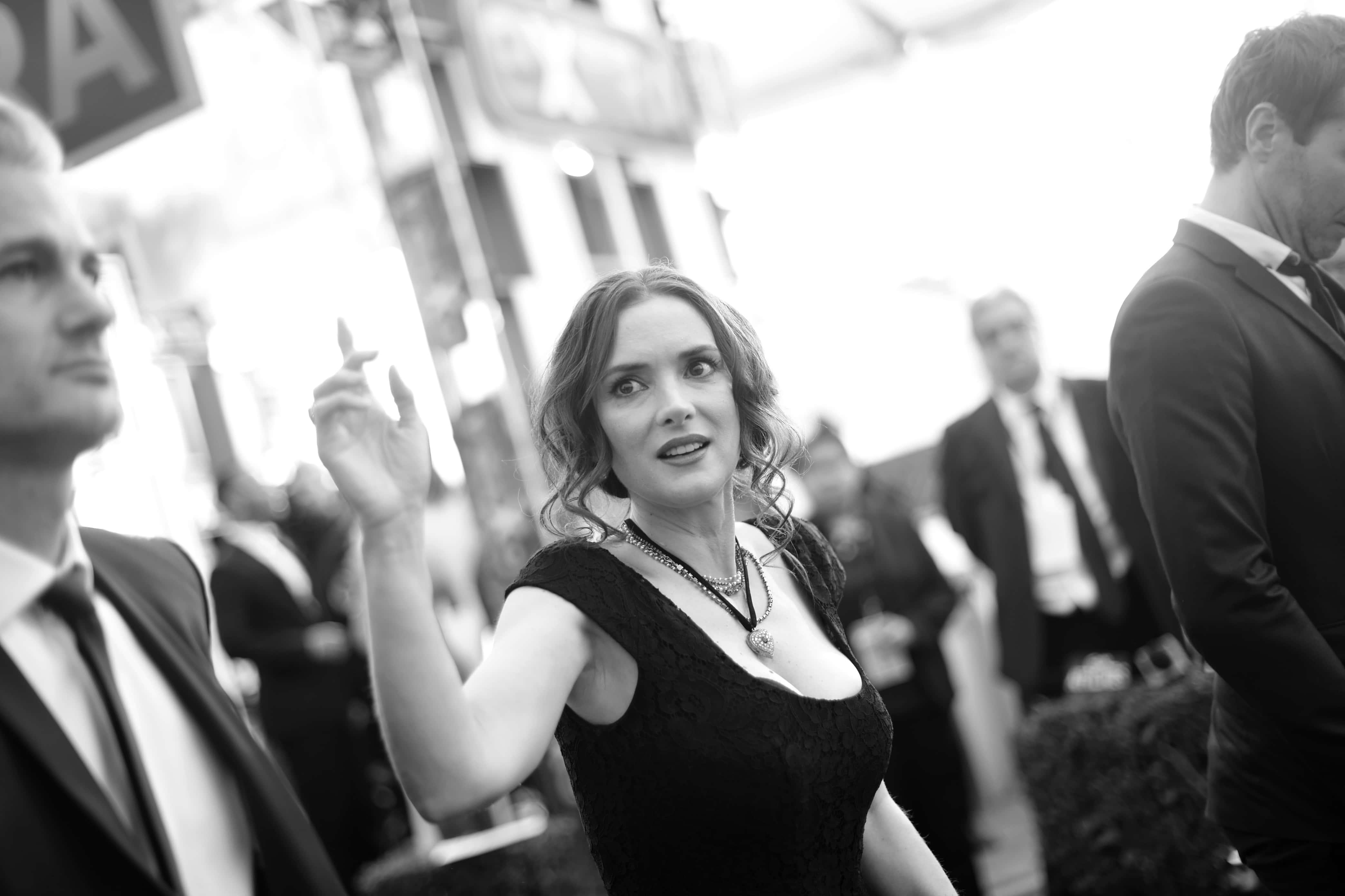 pn/bcde ebd f d beba