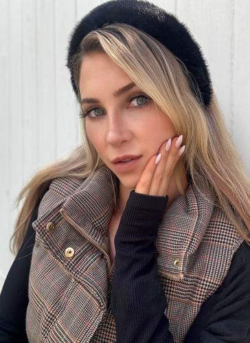 Influencer Alix Lynx Builds a Silicon Valley Style Retirement Plan
