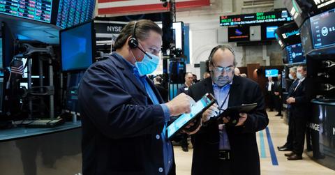 Traders on the NYSE floor