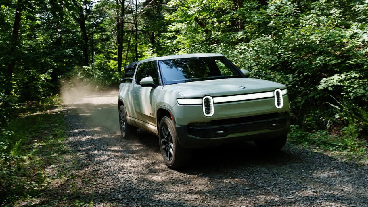 rivian truck specs