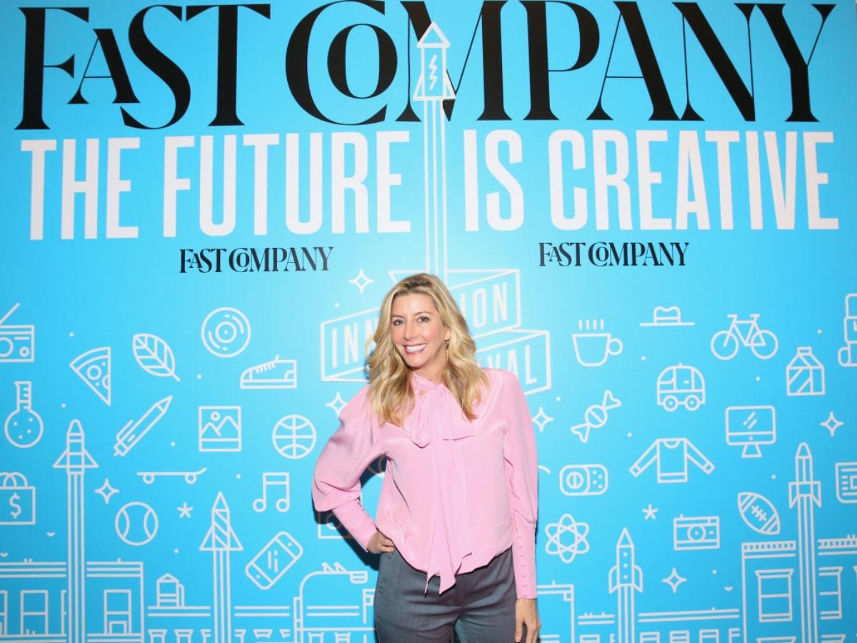 SPANX Founder Sara Blakely's Story: From Door-to-Door Sales to  Billion-Dollar Company