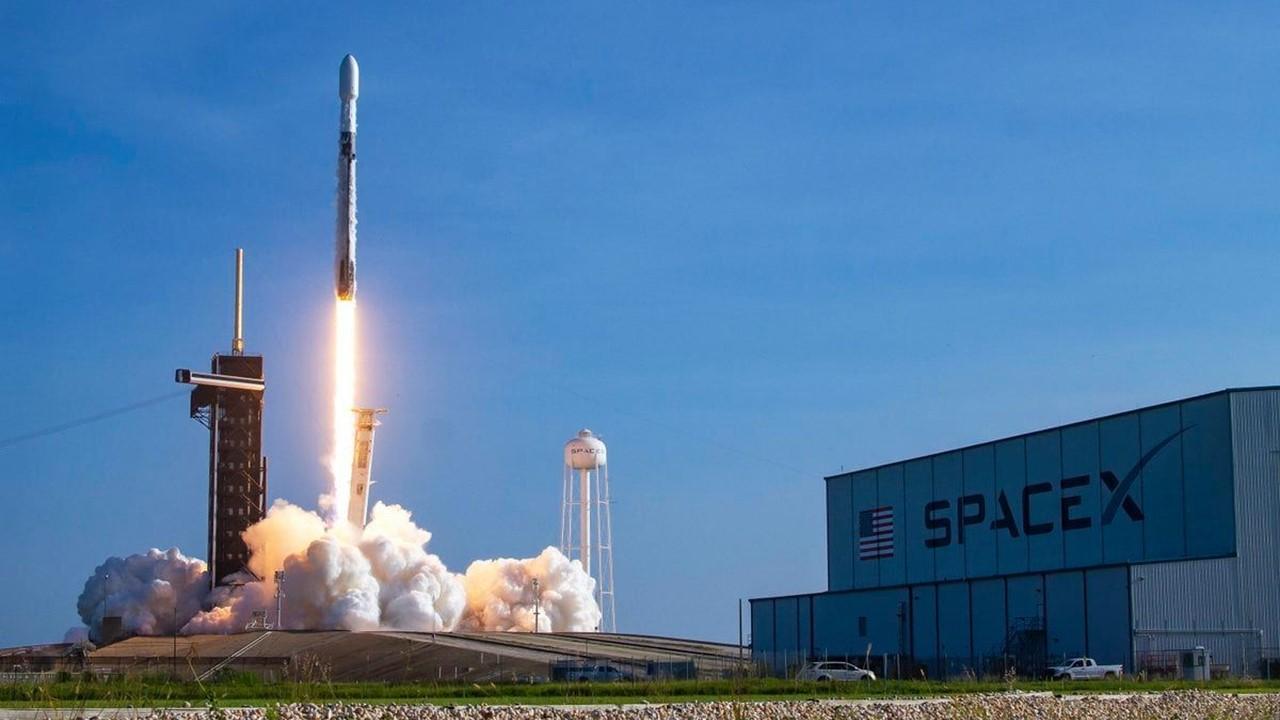 starlink part of spacex