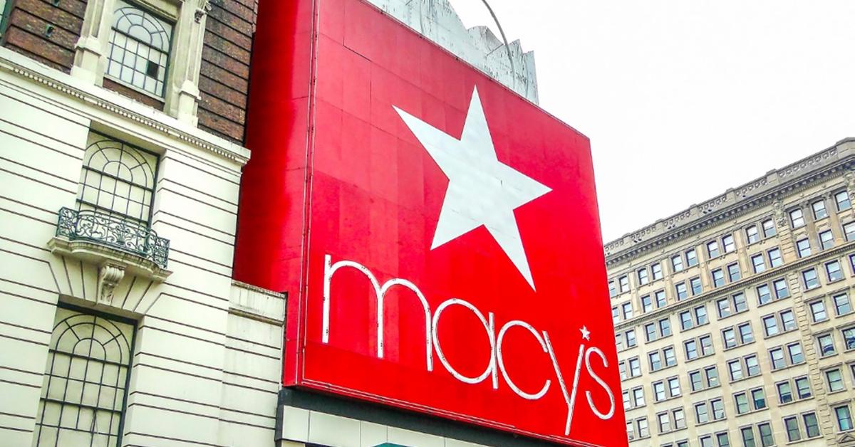 Macy’s Will Close 125 Stores amid Online Shopping Demand