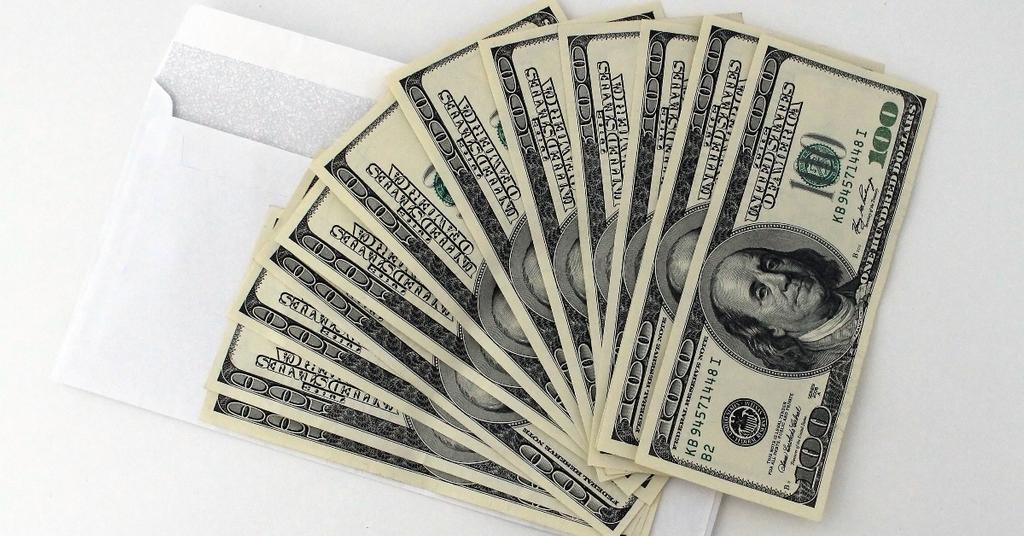 When Do You Get the SignOn Bonus at Amazon? Pay Out, Explained