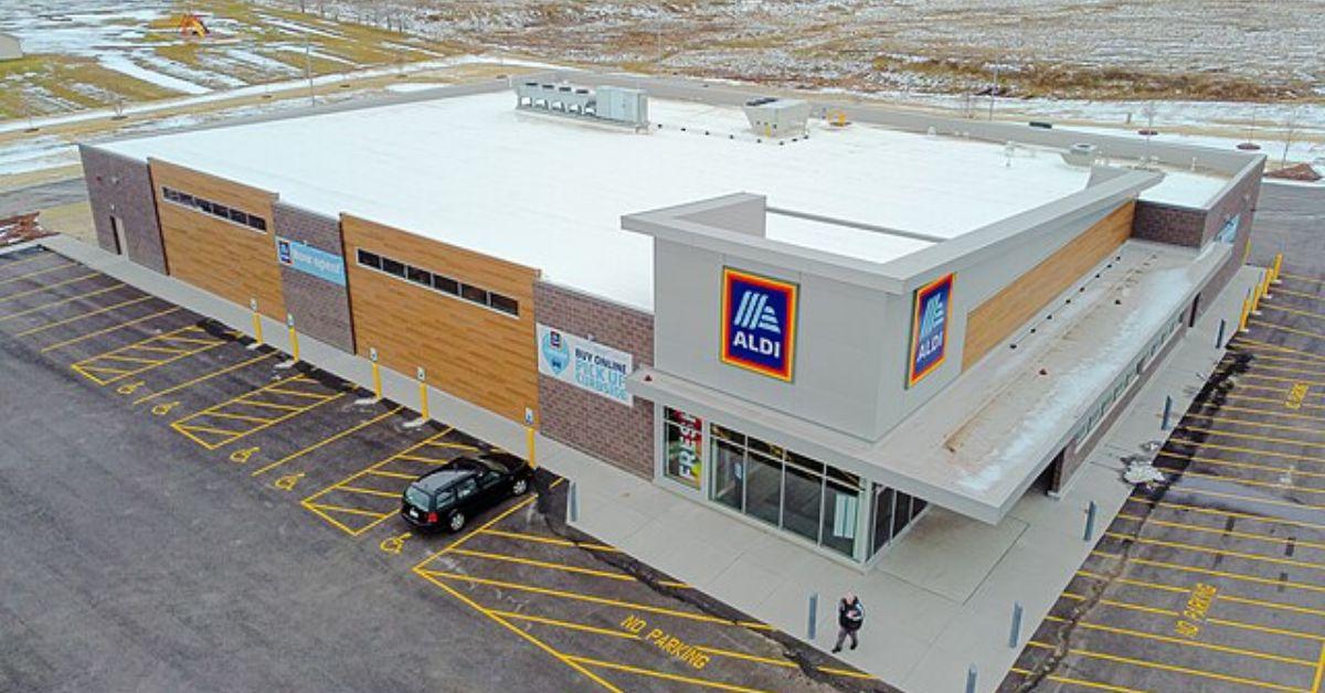 An Aldi location exterior from above. 