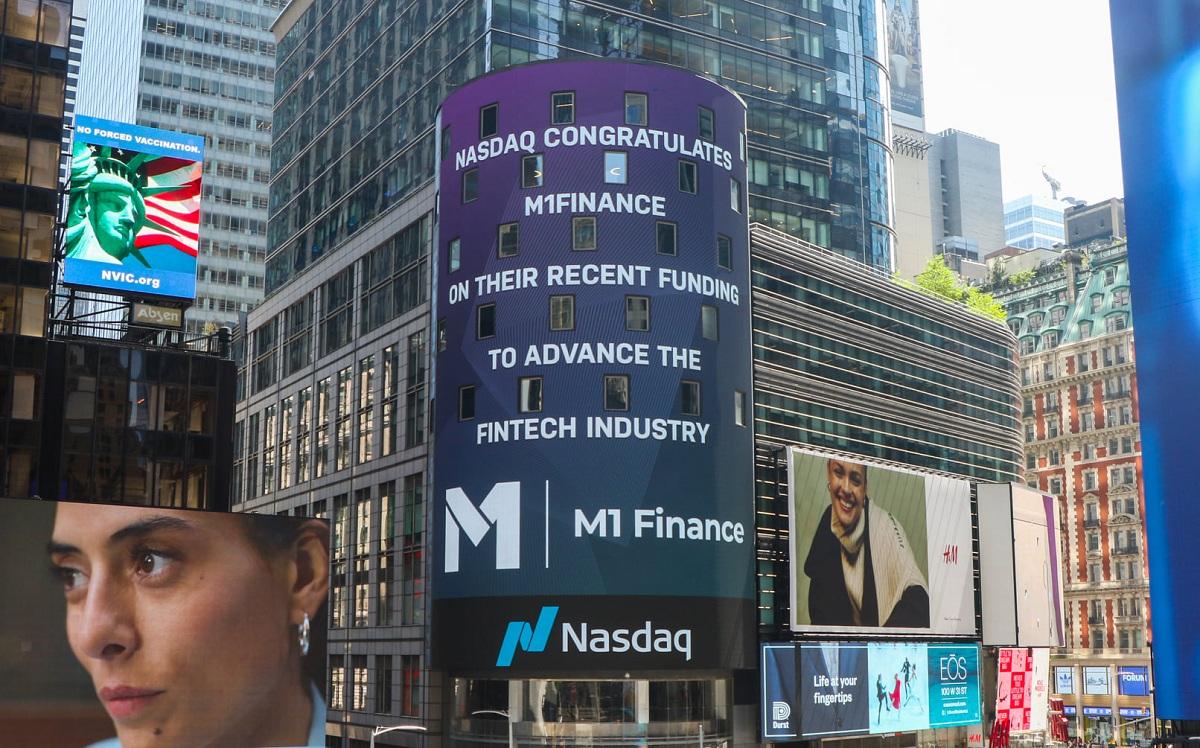 M1 ad at Nasdaq