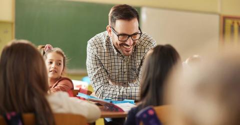 pn//uploads/d ef be ffacceb__