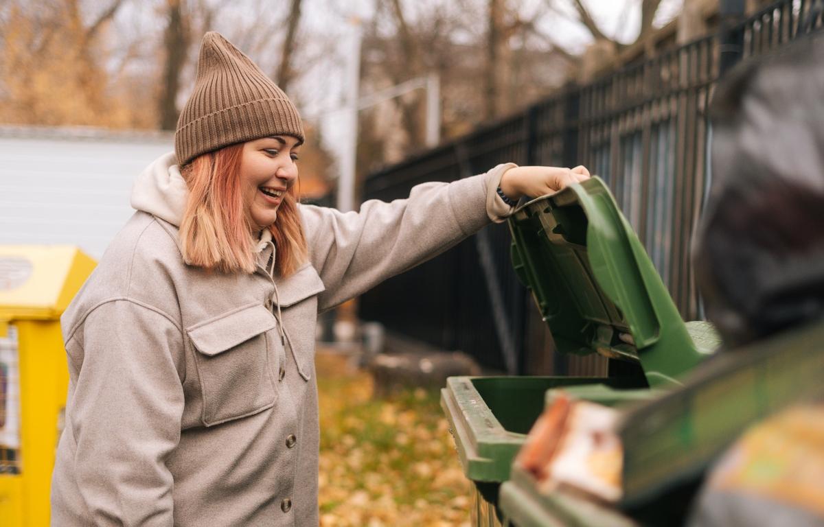 How To Dumpster Dive