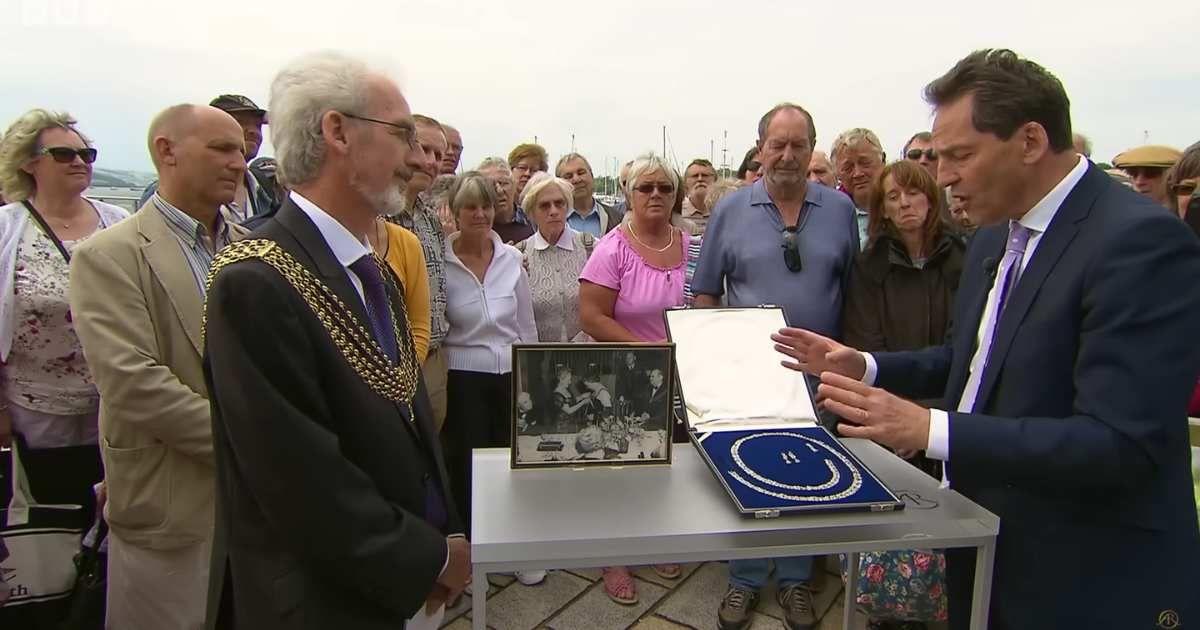 pn//uploads/d eb f  bbab__