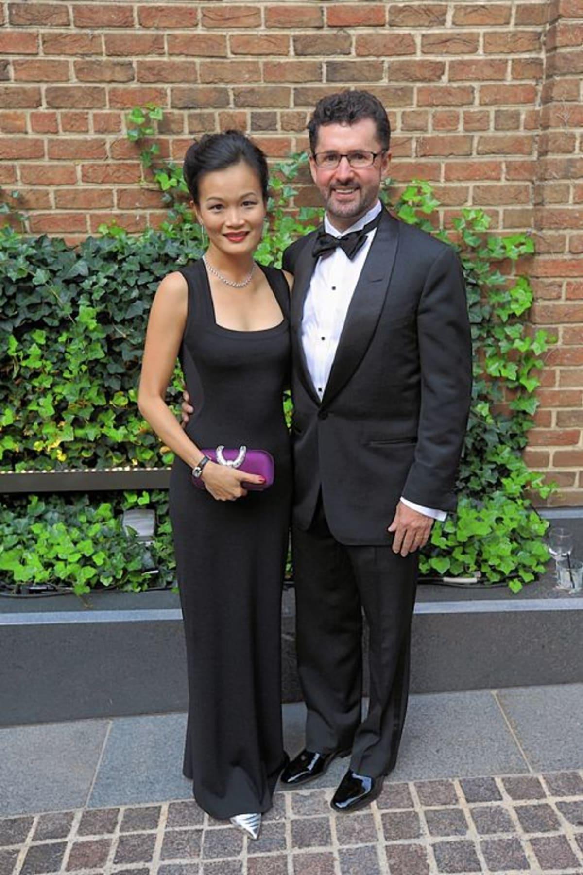 pn/adeff e edf e acedda