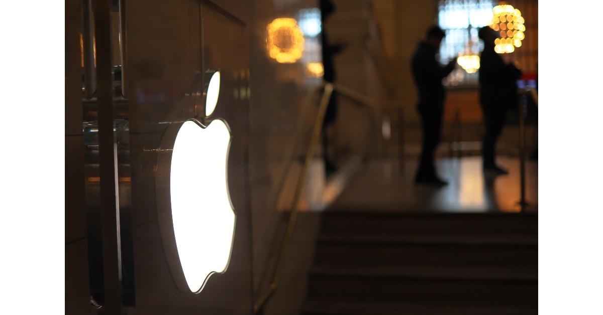 People visit the Apple Store in Grand Central Station 