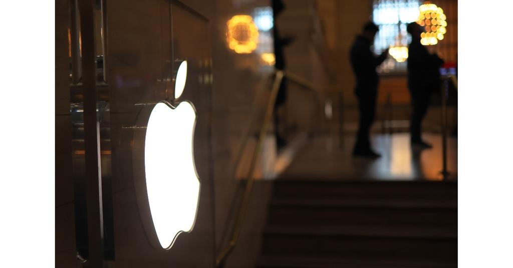 apple-s-work-from-home-policy-has-employees-upset-and-ready-to-quit