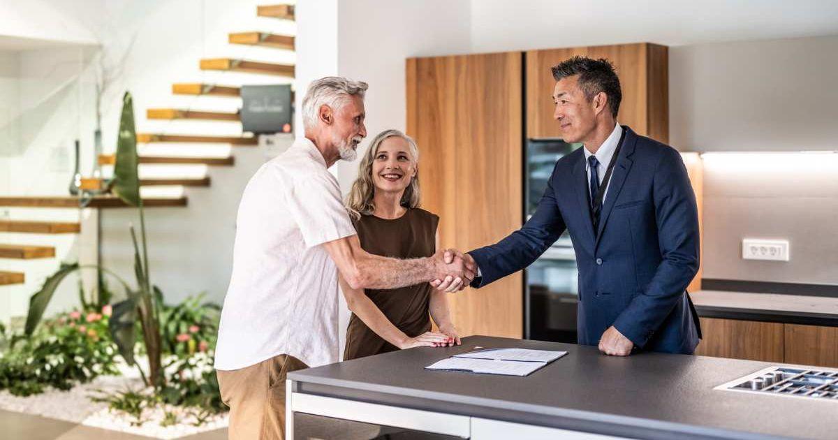 pn//uploads/ f ef acc bdedfbd__