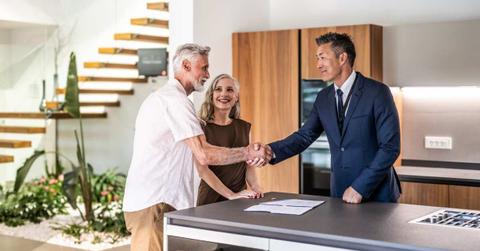 pn//uploads/ f ef acc bdedfbd__