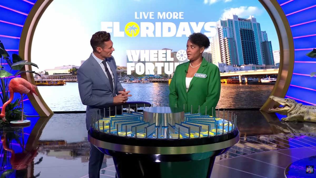 pn/de cce b f ddfdad