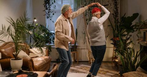 pn//uploads/fac ef bb fb__