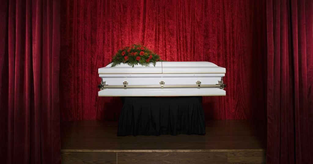 what-happens-if-you-can-t-afford-a-funeral-ways-to-cover-cost