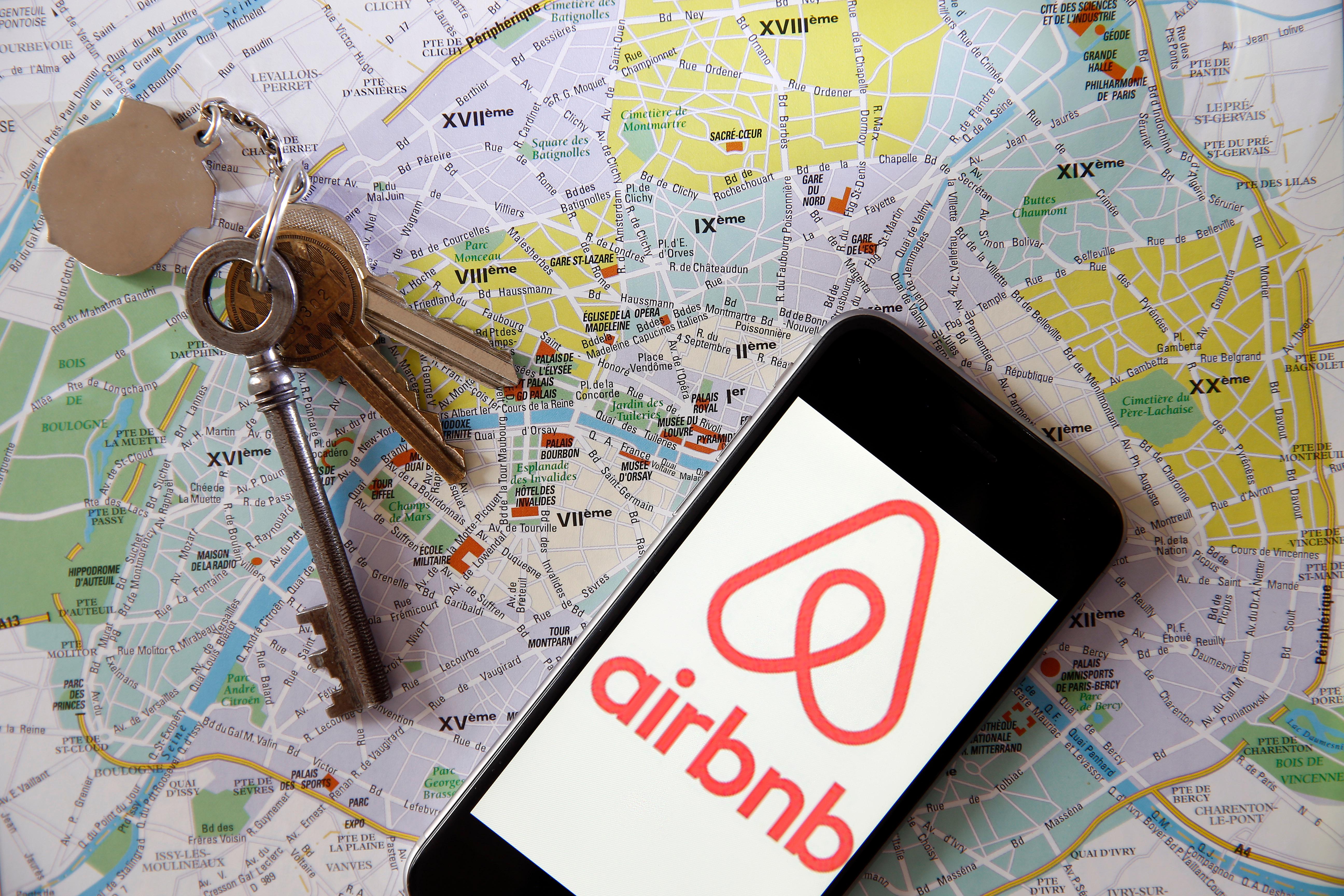 Airbnb Stock IPO Set for Nasdaq