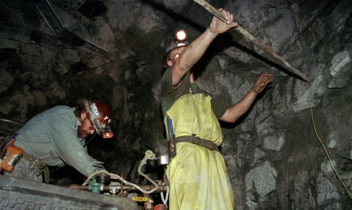 pn/adcaebc be a becef