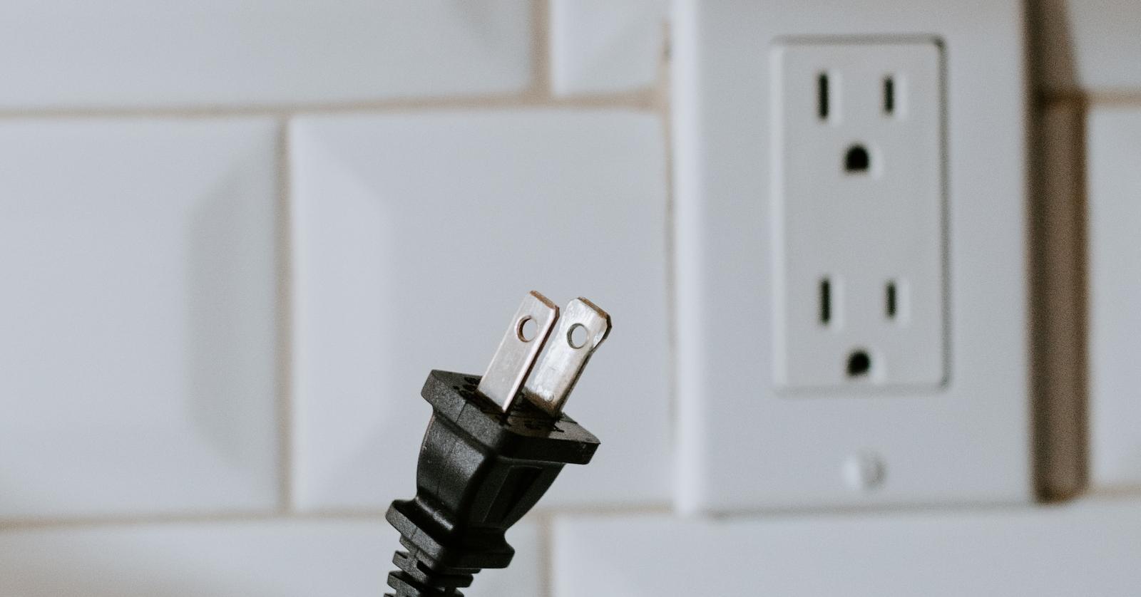 Here's How Much It Costs to Convert a Gas Stove to Electric