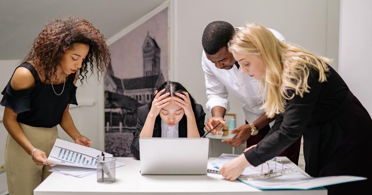 pn//uploads/ed cb ee ab fcfddca__