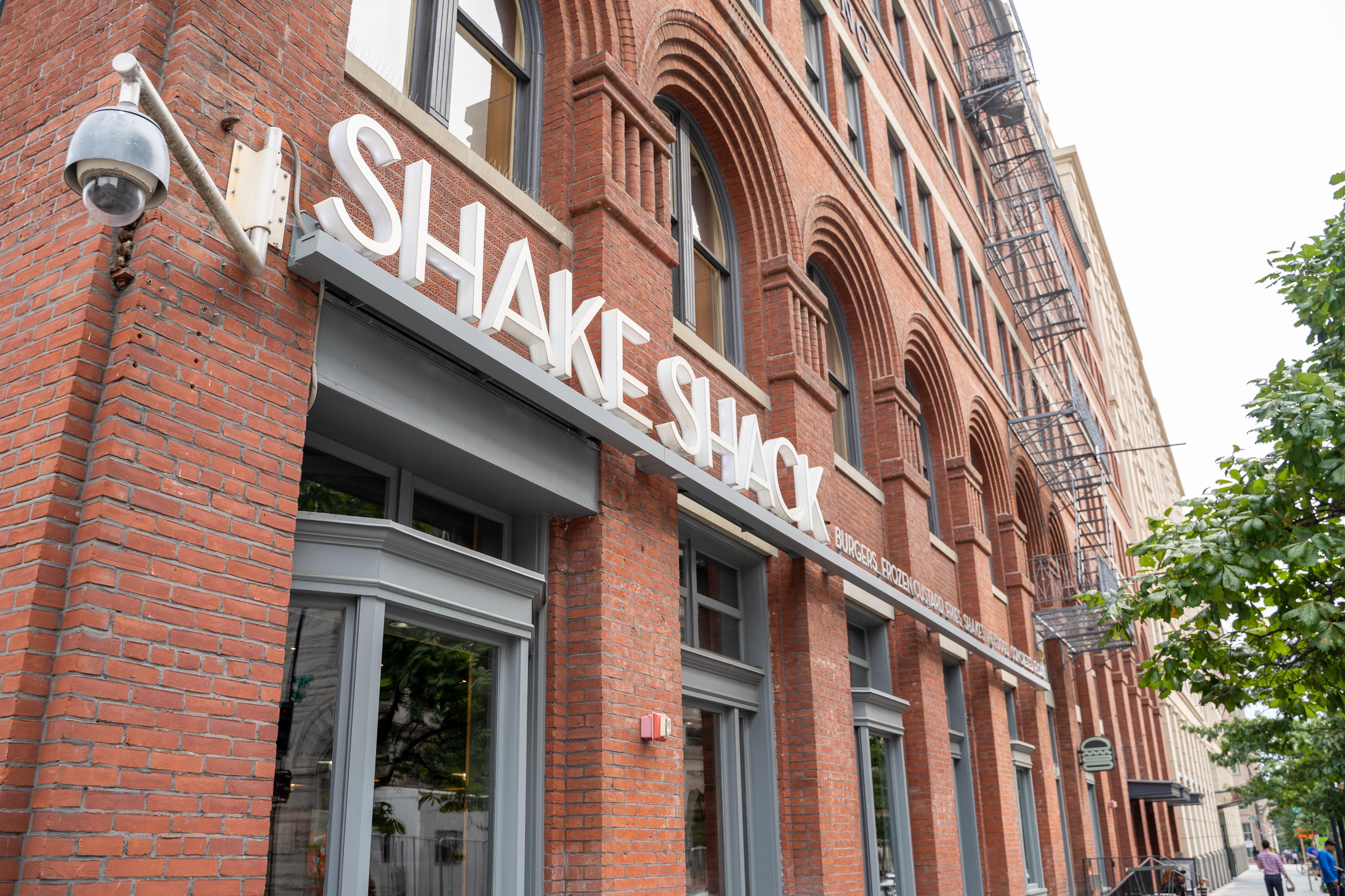 what-to-expect-from-shake-shack-s-q4-earnings