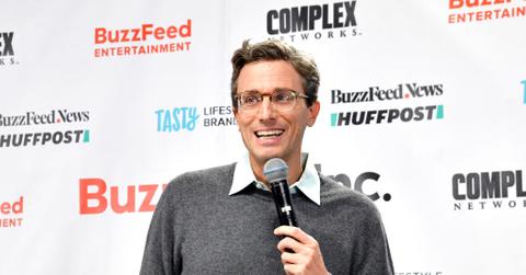 BuzzFeed Jonah Peretti speaks in front of his team celebrating BuzzFeed Inc.'s Listing Day at BuzzFeed NYC