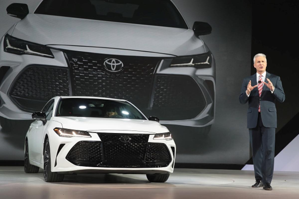 introducing the new toyota avalon