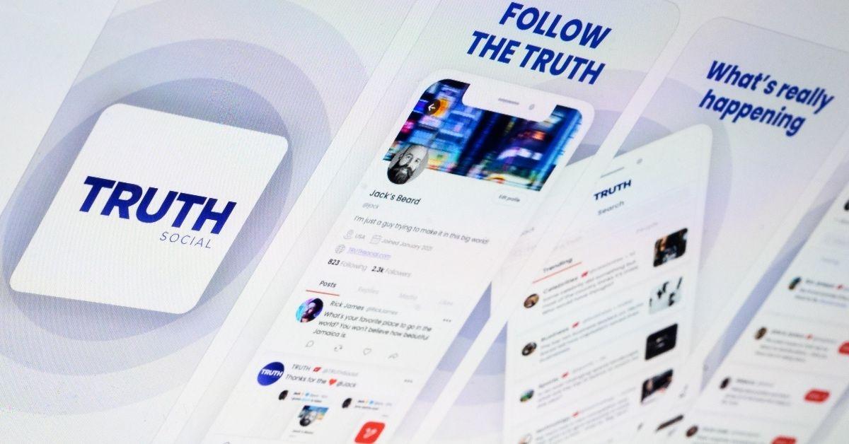 TRUTH Social app screenshots