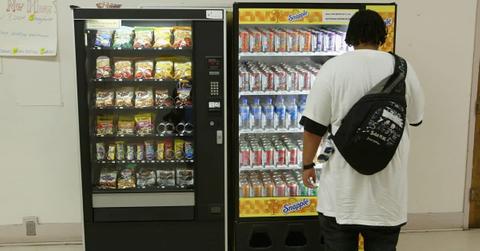 pn//uploads/ a ee c fbc__