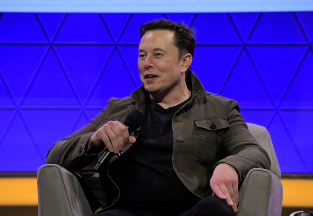 elon musks net worth