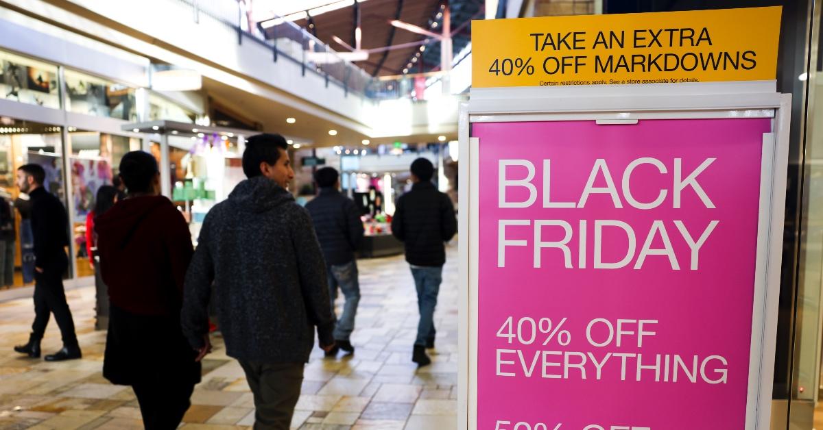 what day do the black friday ads come out in paper